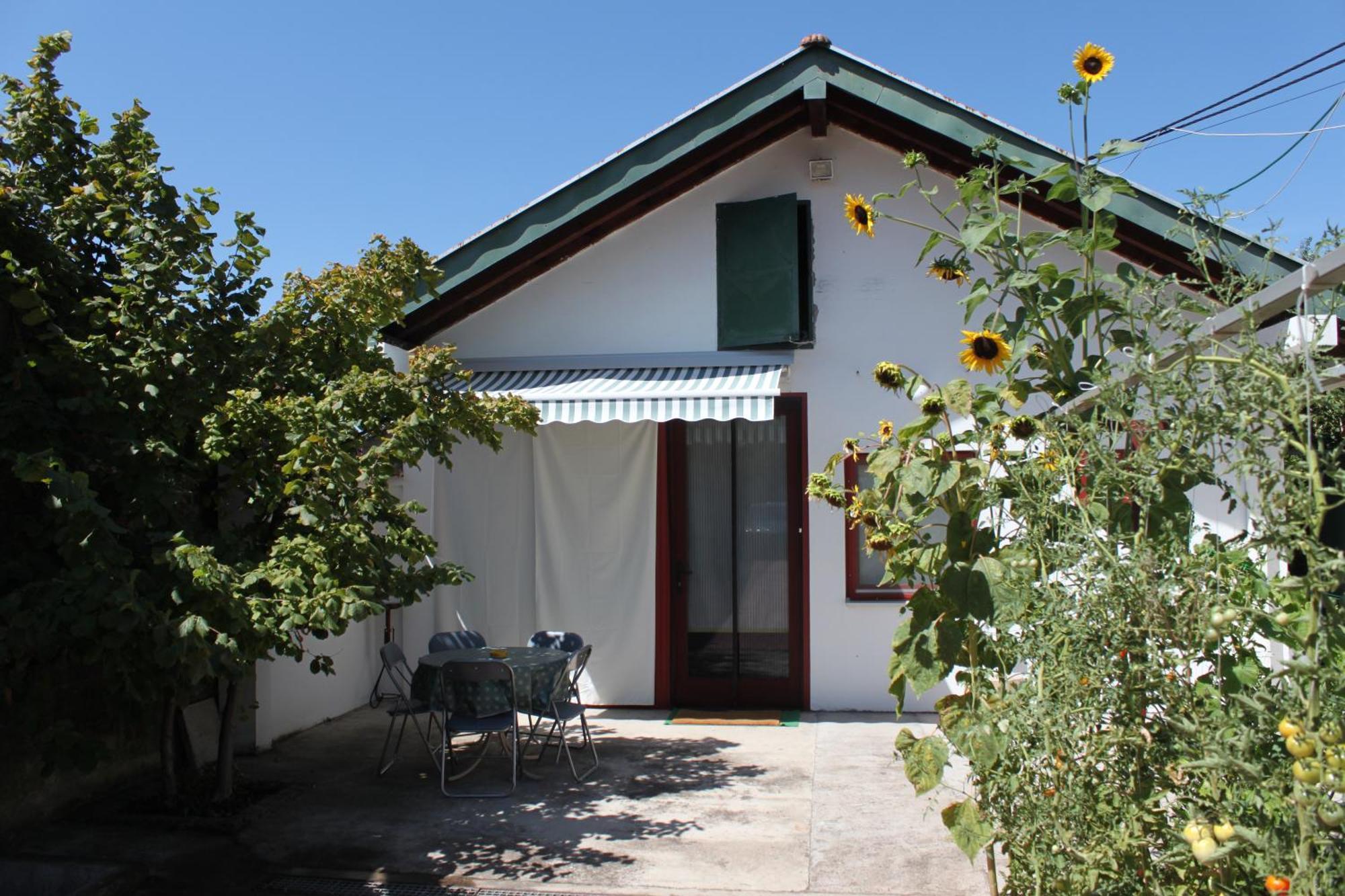 Boulevard Garden House - Free And Save Parking In The Locked Yard Чуприя Номер фото